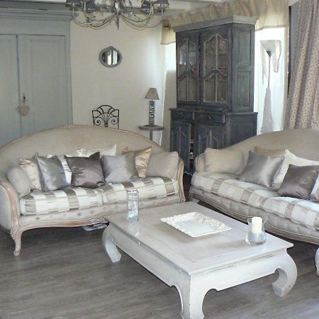 La Caldamente Bed & Breakfast Rieux-de-Pelleport Bagian luar foto
