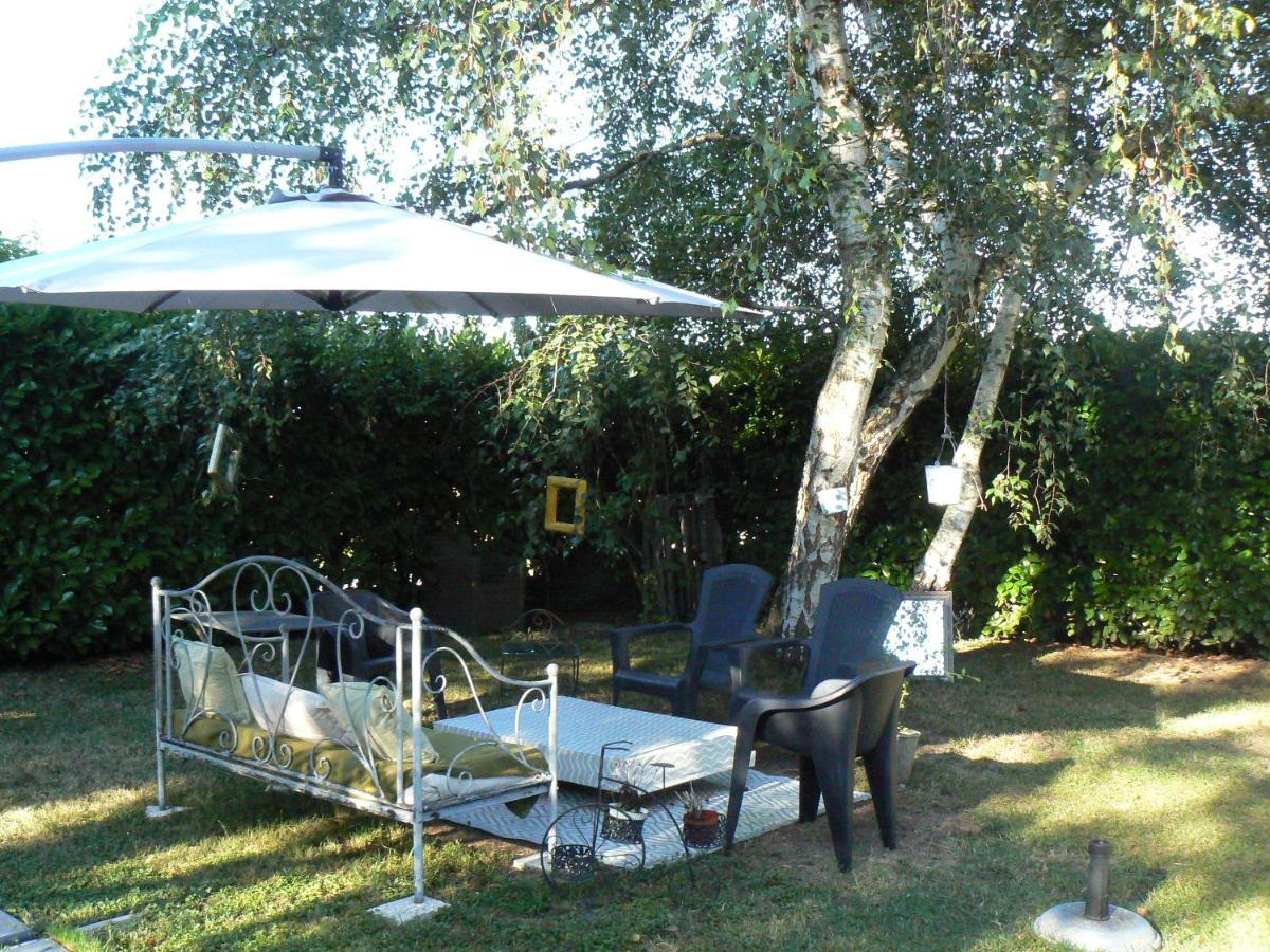 La Caldamente Bed & Breakfast Rieux-de-Pelleport Bagian luar foto