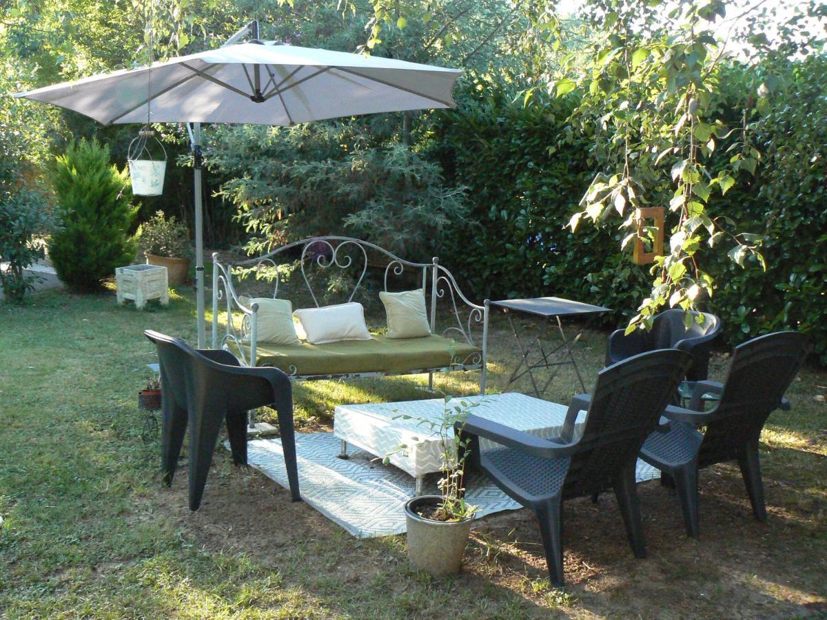 La Caldamente Bed & Breakfast Rieux-de-Pelleport Bagian luar foto